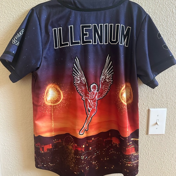 Illenium Trilogy Jersey Las Vegas 2021 - Rare Find - Picture 2 of 5